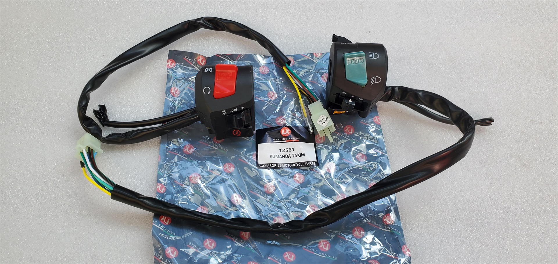 CG MOTORSİKLET SPORT KUMANDA TAKIM (12561)